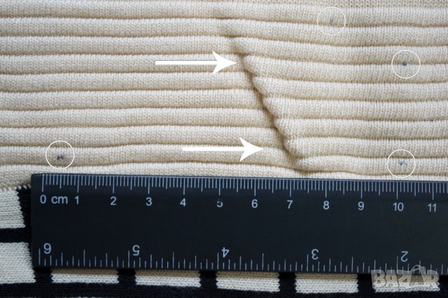 Елегантна бежова рокля с черно каре марка Atixo L/XL, снимка 3 - Рокли - 42549000