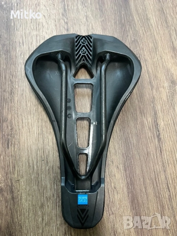 Карбонова седалка Pro Stealth Team, снимка 3 - Части за велосипеди - 54331978