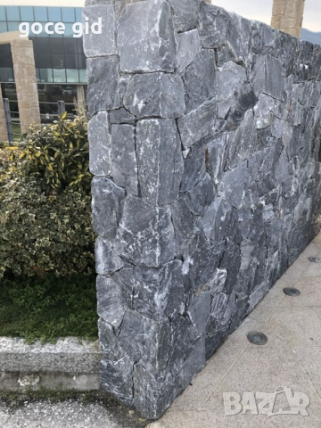 Сив стенен камък гнайс (rock face) - за зидове и огради