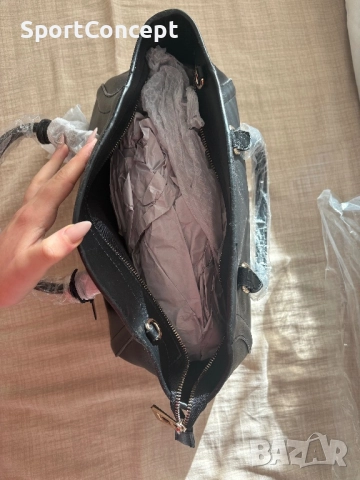 Ексклузивна Cavalli Class дамска чанта – чисто нова, с етикети, снимка 4 - Чанти - 52932532