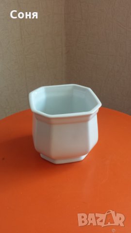 КАШПИ ЗА ЦВЕТЯ И СУКУЛЕНТИ, снимка 3 - Саксии и кашпи - 30945610