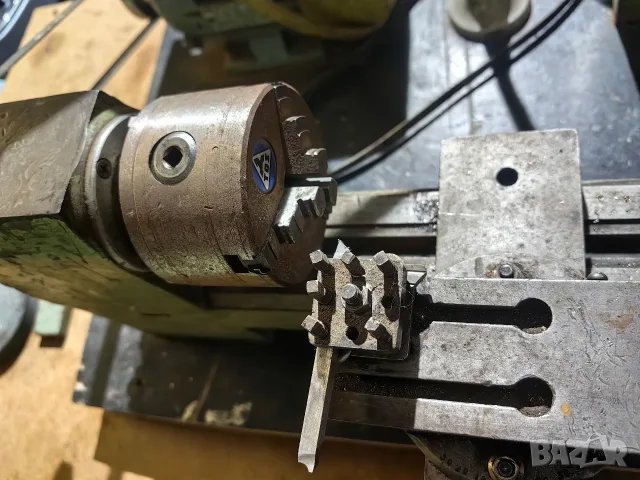 Малък руски струг 1Д601 (Часовникарски), снимка 3 - Стругове - 56507201