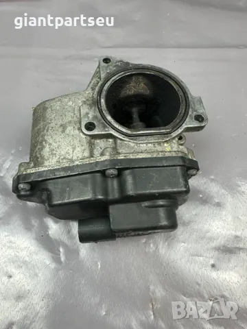 Дросел за ПАСАТ PASSAT B6 2.0 TDI 03G131501