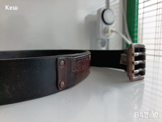 Колан LEVI'S - Уникален Колекционерски Модел (Made in Italy) с нашивки, снимка 2 - Колани - 54147863