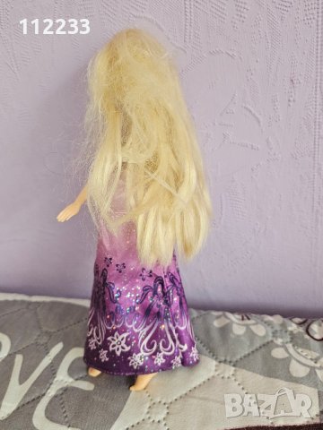 Рапунцел на Hasbro, снимка 2 - Кукли - 42670495