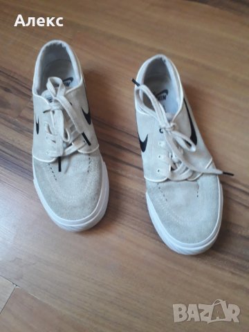 Nike - маратонки №38.5, снимка 2 - Маратонки - 30170965