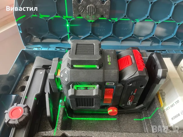 Bosch GLL 3-80 P Линеен лазер 3Х360°възможност до 80 метра с приемник, снимка 10 - Други инструменти - 53785823