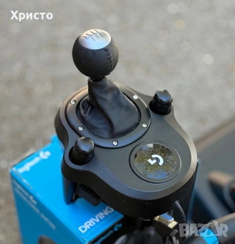 Гейминг сет Logitech G29 (волан + педали) + Logitech Driving Force Shifter (скоростен лост) , снимка 4 - Аксесоари - 54330111