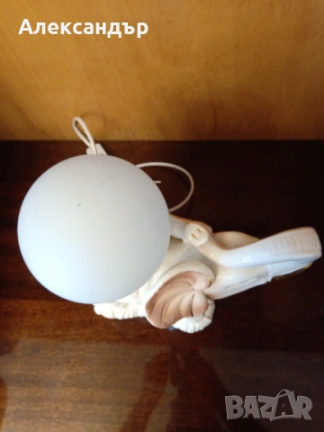 Порцеланова лампа, снимка 4 - Настолни лампи - 53974258