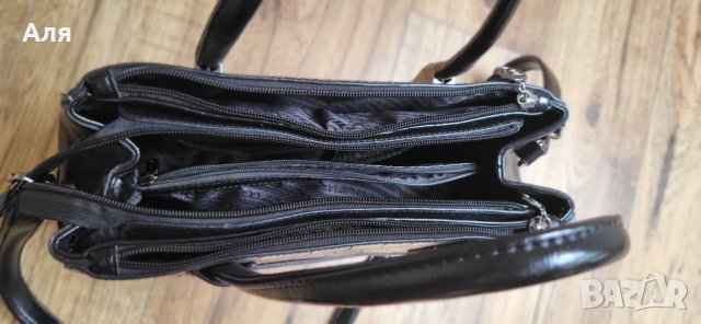 Стилна чанта, снимка 9 - Чанти - 42304595