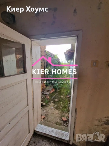 Двуетажна къща в село Самуилово,обл. Стара Загора, снимка 13 - Къщи - 54360068