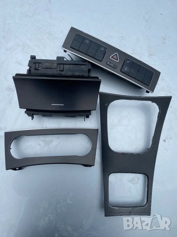 Интериорни лаисни тъмен хром мерцедес ц класа w203 околожки централна конзола и управление екстри, снимка 1