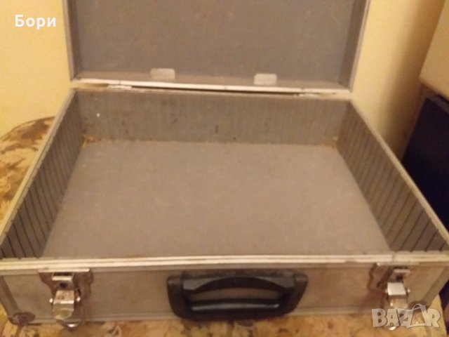 Алуминиев куфар  46 х 33 х 15см, снимка 6 - Куфари с инструменти - 31752798
