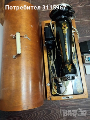 Стара руска шевна машина, снимка 4 - Антикварни и старинни предмети - 54100973