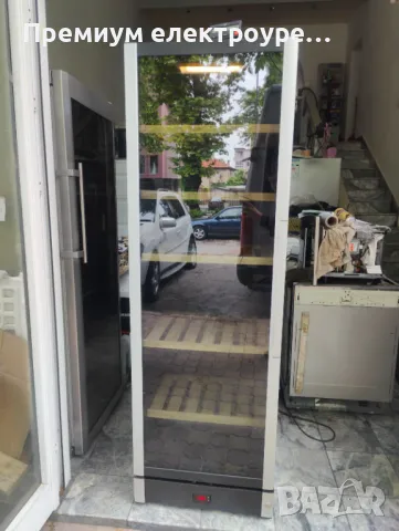 Хладилна витрина за вино Privileg 414литра  с Гаранция !, снимка 3 - Витрини - 49874729