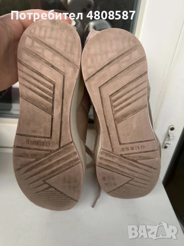 Оригинални дамски кецове Guess, снимка 14 - Кецове - 56060153