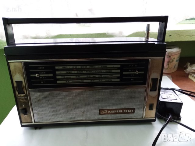 Ретро радио грамофон mpiя 301, снимка 6 - Антикварни и старинни предмети - 44260889
