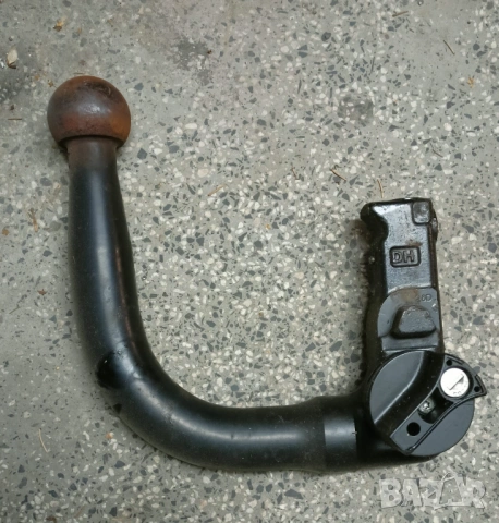 Теглич кука за BMW неработещ