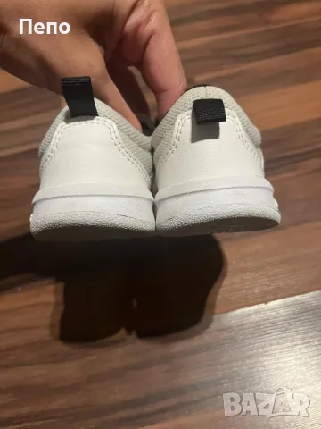 Детски  кецове Adidas , снимка 4 - Детски обувки - 47520905