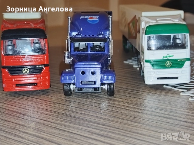 Колекционерски камиончета. 15 евро за всички.. , снимка 3 - Колекции - 53922243
