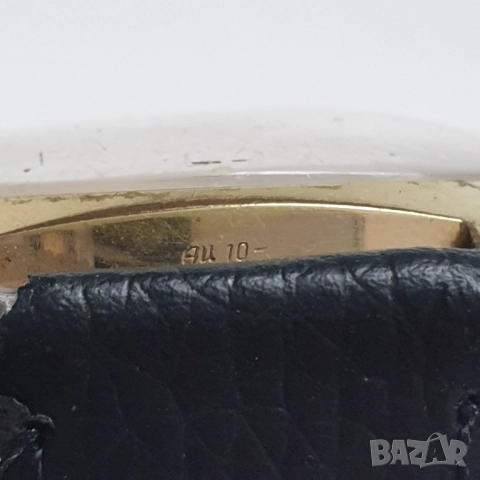 Швейцарски часовник Omikron, снимка 8 - Антикварни и старинни предмети - 52678392