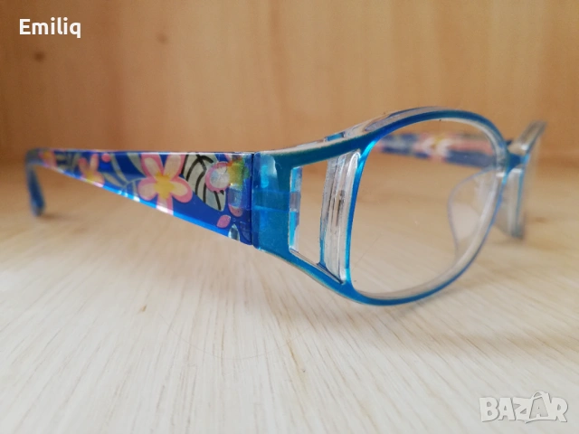 Дамски Диоптрични Рамки, снимка 3 - Слънчеви и диоптрични очила - 53046427