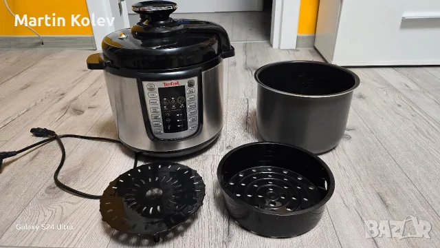 Мултикукър Tefal CY505E30 1200 W, 6 л, 25 програми, 