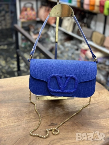 чанти valentino garavani , снимка 4 - Чанти - 51435485