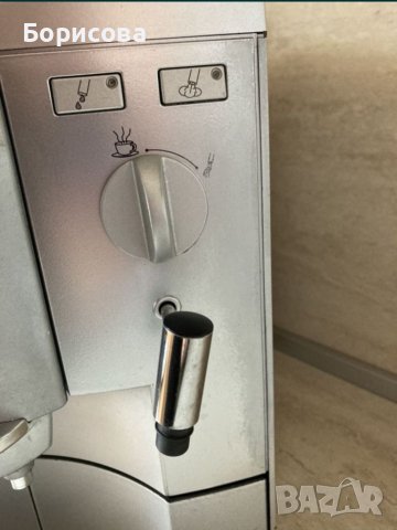 Кафеавтомат Jura impressa , снимка 2 - Кафемашини - 40105165