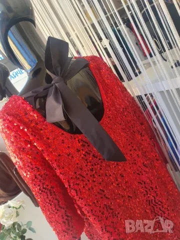 Червена рокля с пайети , снимка 4 - Рокли - 48143714