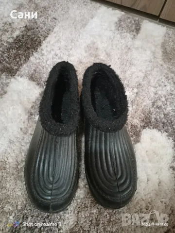 Гуменки с пух, снимка 2 - Дамски боти - 47911168