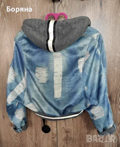 НАМАЛЕНО - Avin късо яке имитация на деним с качулка и нашивки, снимка 8 - Якета - 47579068