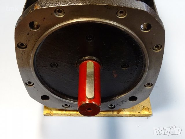 двигател постояннотоков Елпром-Троян 23МВН-2-М, снимка 4 - Електродвигатели - 37034052