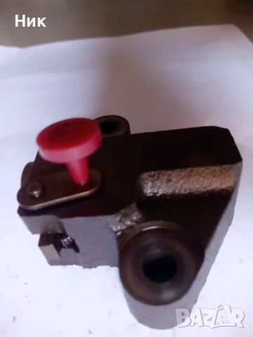 Обтегач за веригата на Нисан Кашкай 1.6 бензин , снимка 2 - Части - 50629585