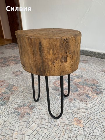 Малка маса от масивно дърво, снимка 4 - Маси - 42711468