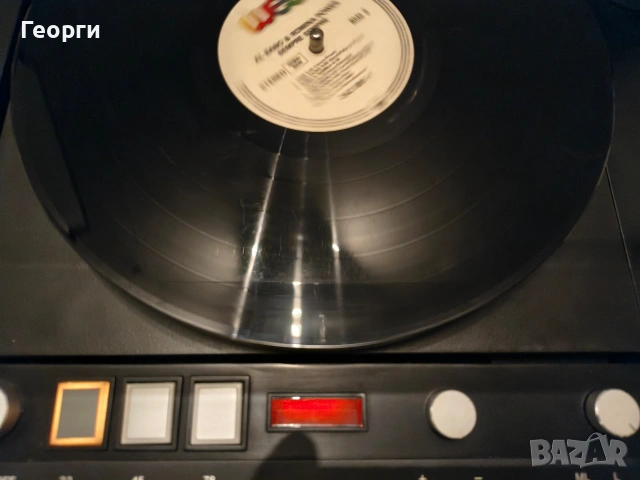 Грамофон Thorens TD 126 MKlll, снимка 2 - Грамофони - 53235488