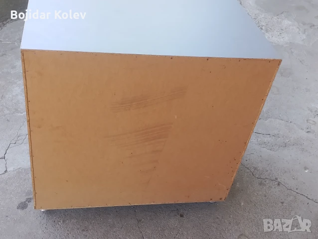 Шкафче, снимка 2 - Шкафове - 51175224