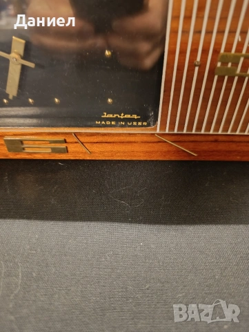 Стар стенен часовник , снимка 2 - Антикварни и старинни предмети - 53933370