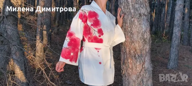 Ръчно рисувано сатенирано кимоно , снимка 2 - Сака - 48865711