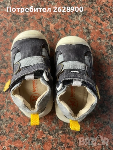 Сандали Биомеханикс, снимка 2 - Детски сандали и чехли - 54300045