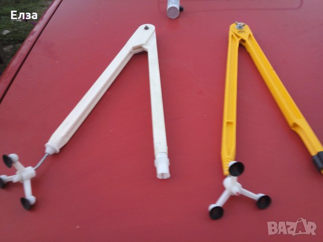 Два нови пергела 