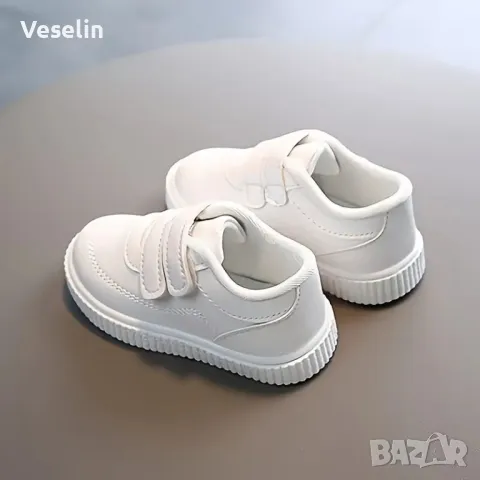 Детски спортни обувки - размер 21, снимка 2 - Детски обувки - 47932174