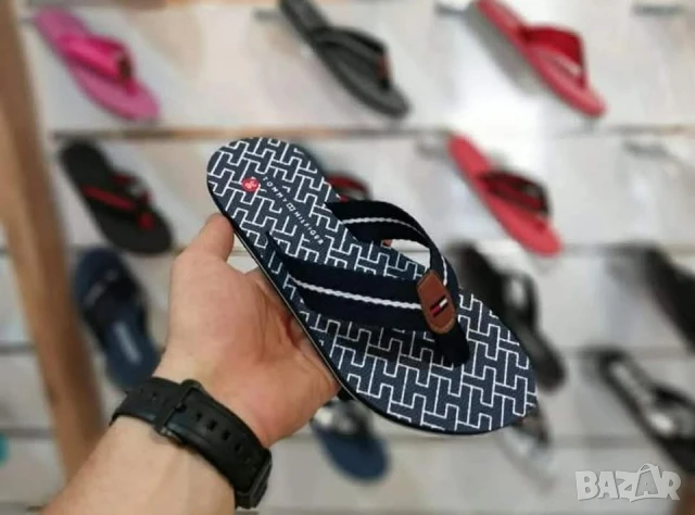 чехли tommy hilfiger 