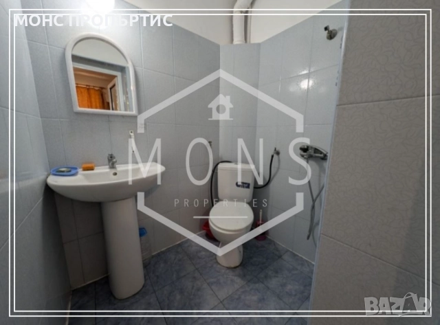 Двуетажна къща с двор и басейн в гр. Дебелец, обл. В. Търново, снимка 13 - Къщи - 51846250