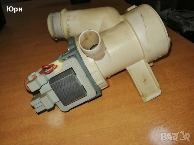 Продавам двигател, водна помпа, реотан и електроника за пералня Candy SMART, снимка 3 - Други - 53215489