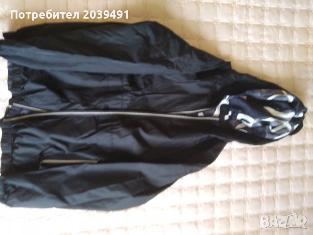 Детско яке, снимка 4 - Детски якета и елеци - 37731805
