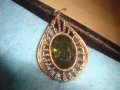 РЕТРО ВИНТИДЖ СТАР ПОЗЛАТЕН БРОНЗОВ АРТ ДЕКО ПЕНДАНТ с ФАСЕТИРАН ГОЛЯМ ПЕРИДОТ ХРИЗОЛИТ ОЛИВИН 12600, снимка 3