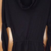 Черна блуза, снимка 2 - Блузи с дълъг ръкав и пуловери - 36696271