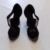обувки burberry токчета оригинални официални дамски 38 1/2 39 1/2, снимка 4 - Дамски обувки на ток - 44424338