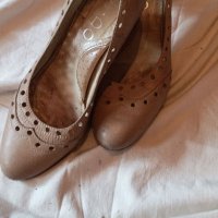 Дамски обувки и сандали, снимка 5 - Дамски ежедневни обувки - 40709685